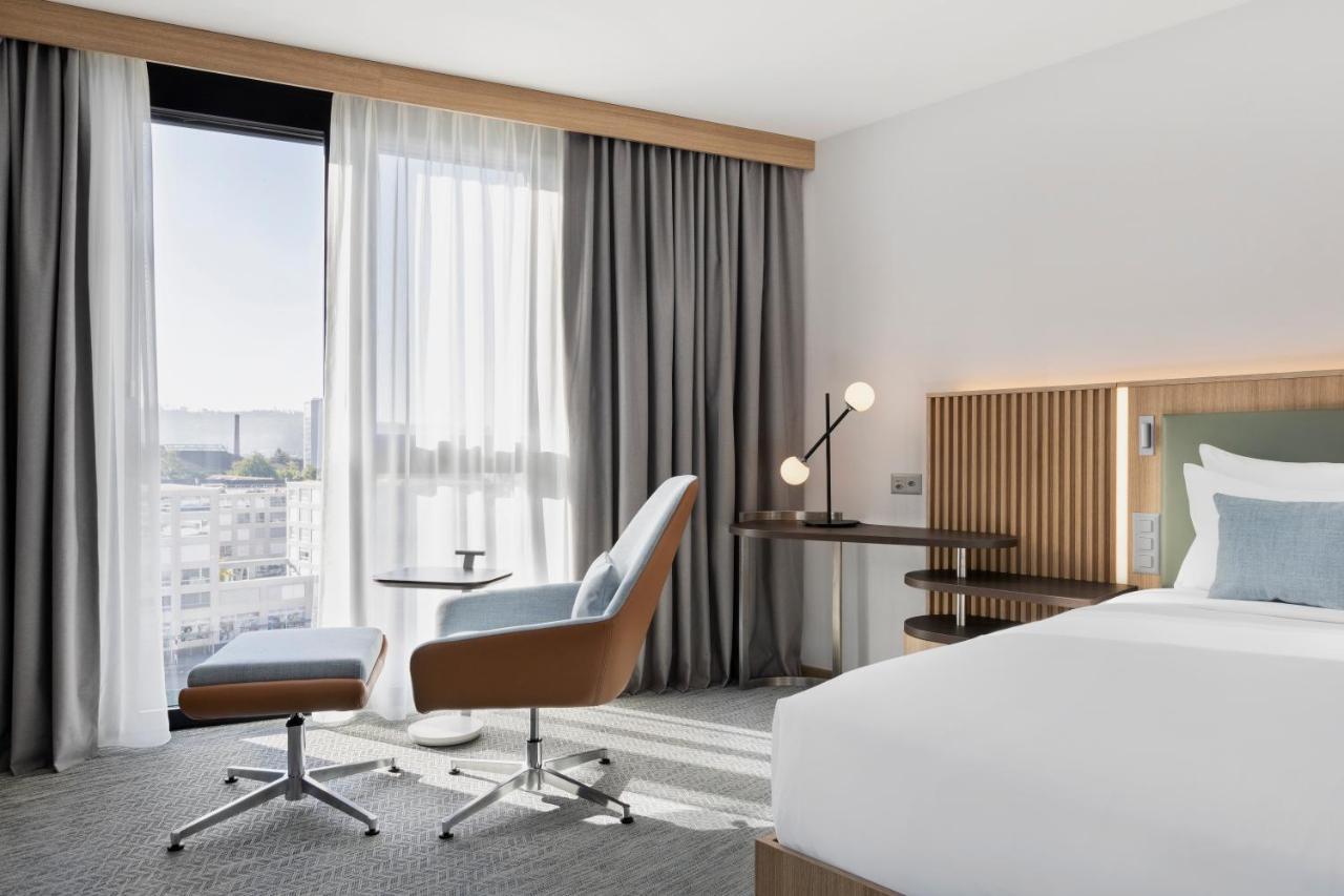 Hotel Courtyard By Marriott Biel Bienne Exterior foto