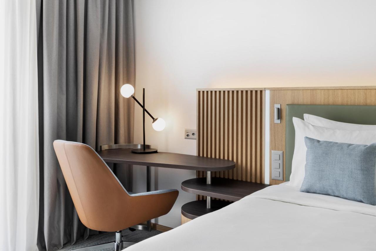Hotel Courtyard By Marriott Biel Bienne Exterior foto