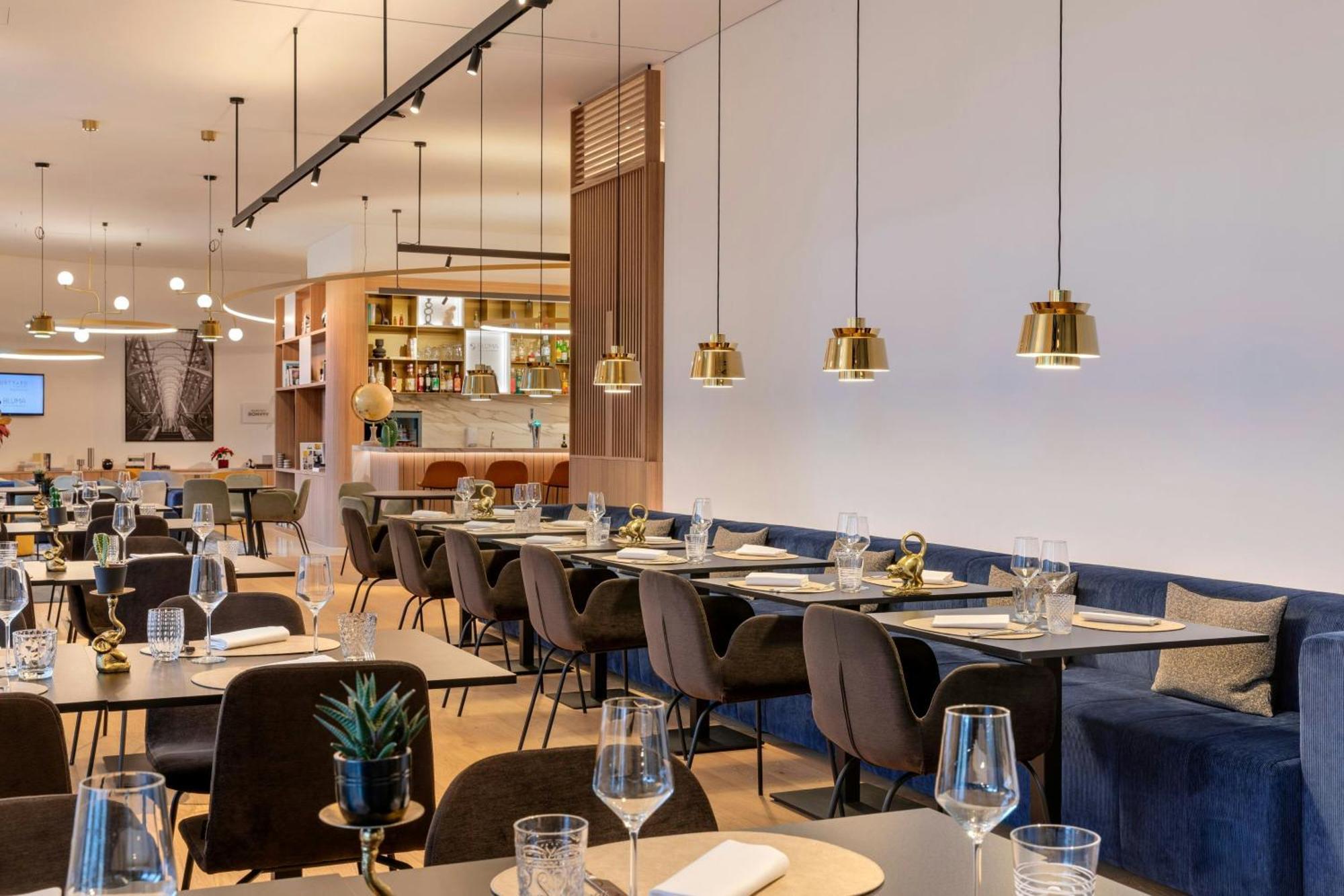Hotel Courtyard By Marriott Biel Bienne Exterior foto